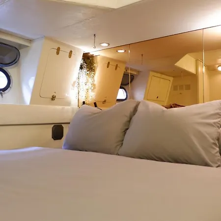 The Morgan Yacht Ботель Барселона