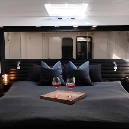 The Morgan Yacht Барселона
